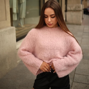 Handmade Pink Alpaca Wool Pullover: Elegant Women's Sweater